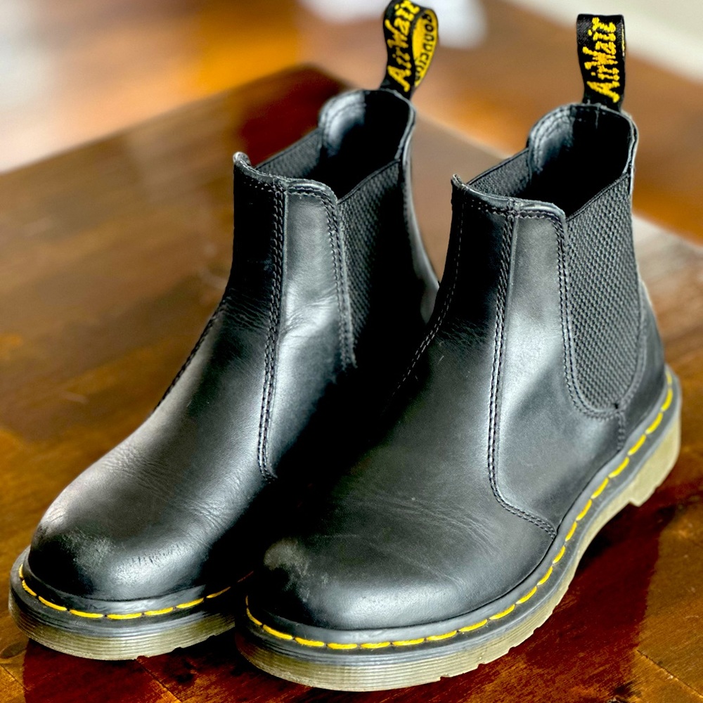 Dr Martens Embury Chelsea Boot